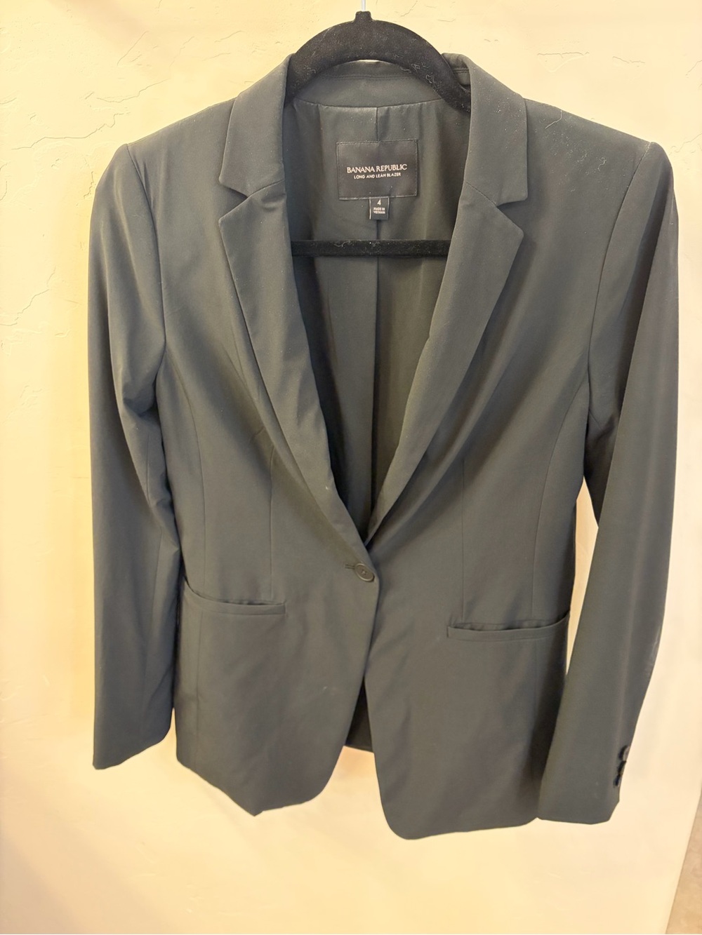 Banana Republic Women's Black Single-Button Blazer
